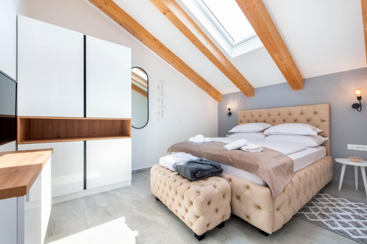 Boutique Residence Arion โรวีน ภายนอก รูปภาพ